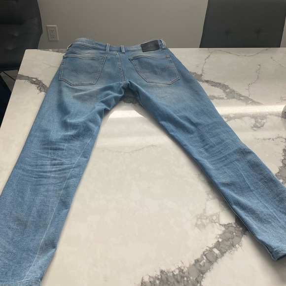 ❓Guess Jeans - light wash - mens , 31 waist, 30 length. SLIM TAPERED - Picture 9 of 9